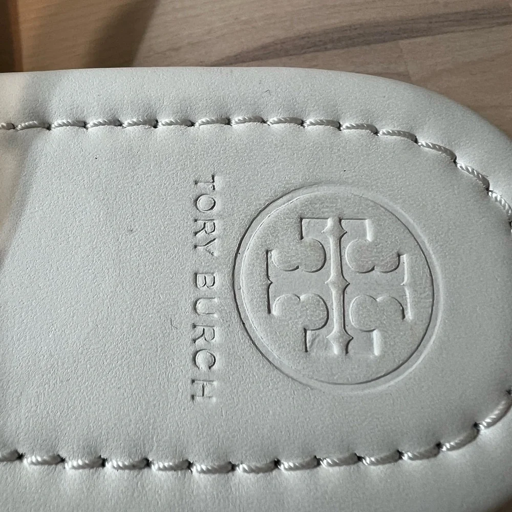 New Tory Burch Ivory White Marsden Flat T-Strap Sandals Size 11